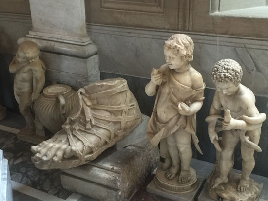 Big-Foot-and-the-Putti